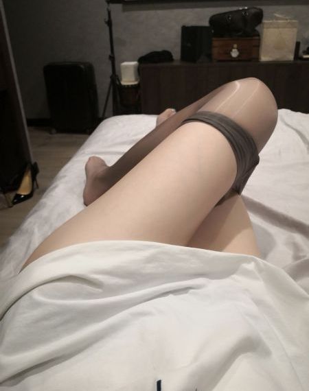 深夜丝瓜草莓视频app_国产剧高清免费观看