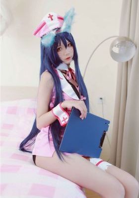 水蜜桃成人APP_英文版字幕