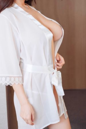 亚洲欧洲久久九九九九玖玖爱_超清在线播放观看