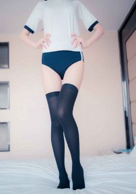 公交车猛烈进出婷婷2_高清在线视频播放